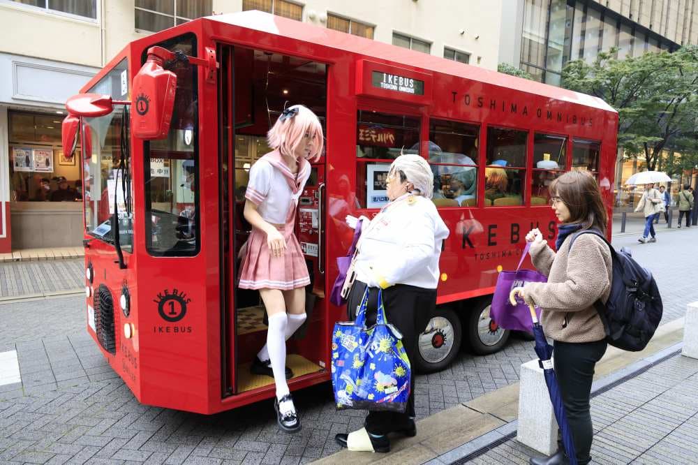 池ハロ2025年写真